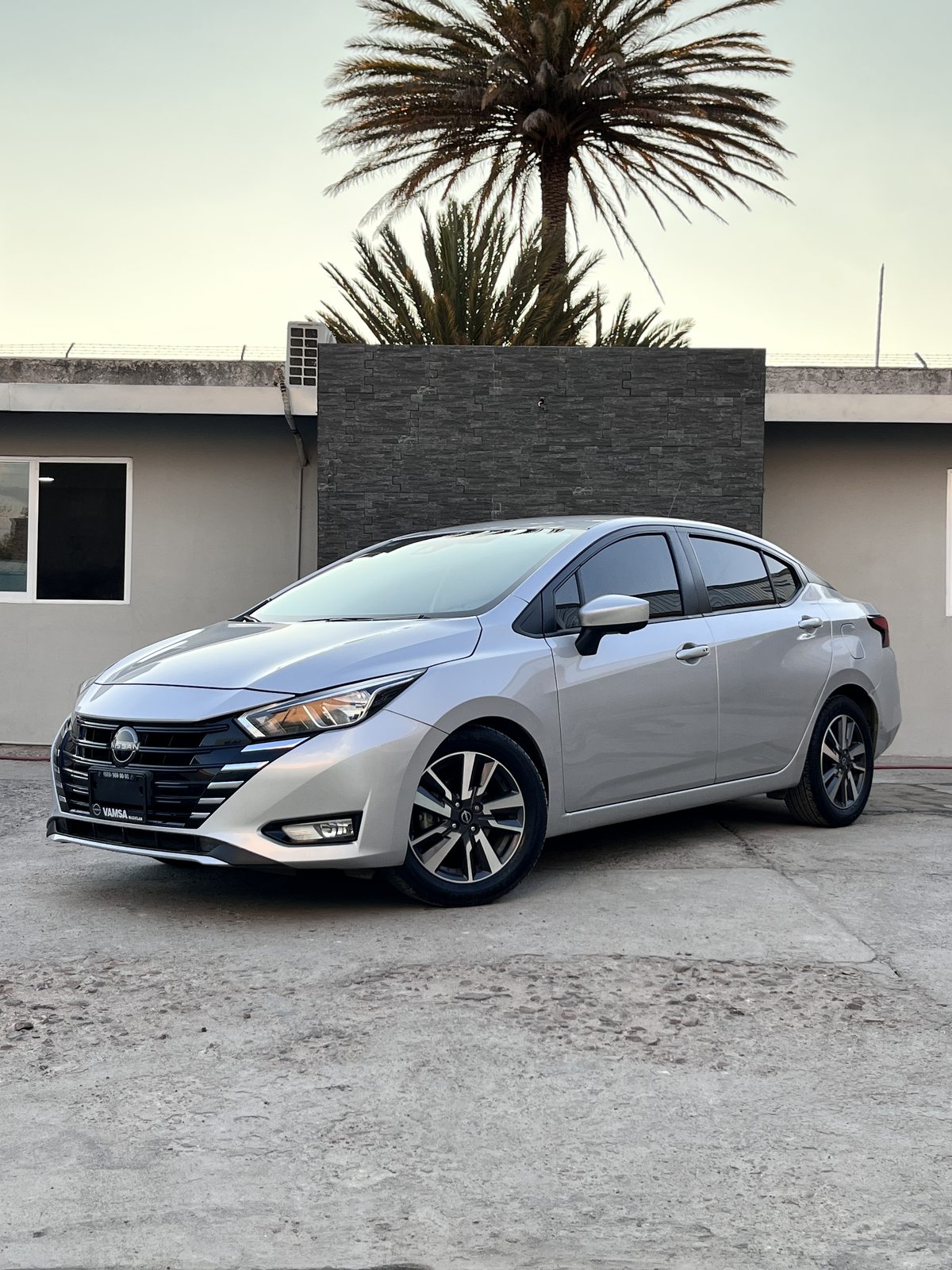 Nissan Versa Advance 2024 en venta en Durango